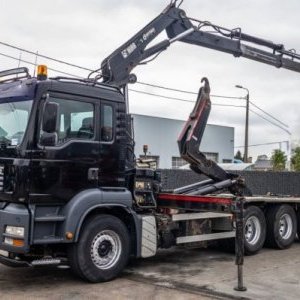 foto 32t Abrollkipper MAN TGA 35.390 BL - HIAB 195